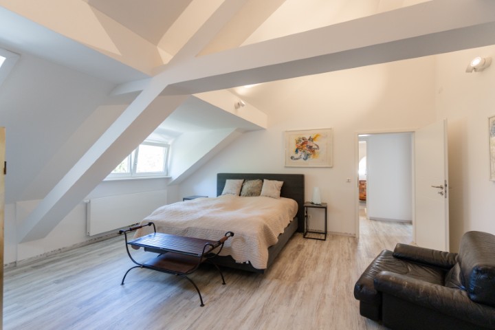 Schlafzimmer 2 DG (Klein) Haus Karlsruhe