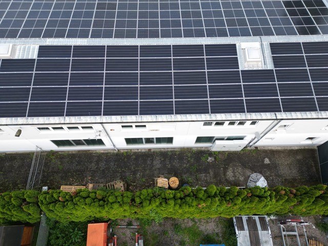 Luftaufnahme PV Anlage Barthelsm�hlring 20 76870 Kandel (Small) Halle / Lager / Produktion Kandel