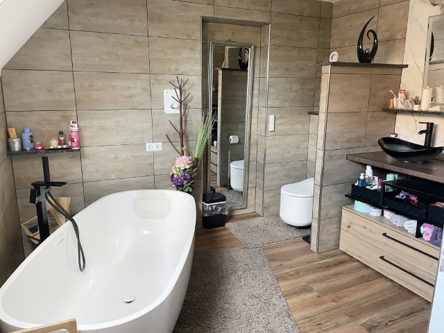 Badezimmer (Klein) Haus Kandel