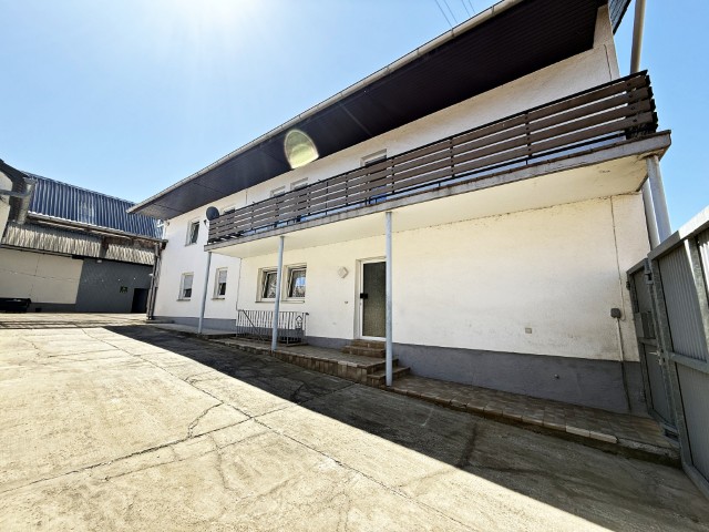 Hausansicht Innenhof (Klein) Haus Hergersweiler