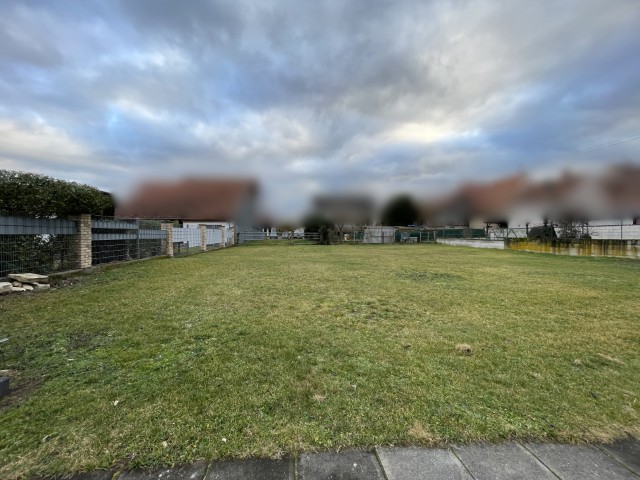 IMG 1021 (Klein) Grundst�ck Hatzenb�hl