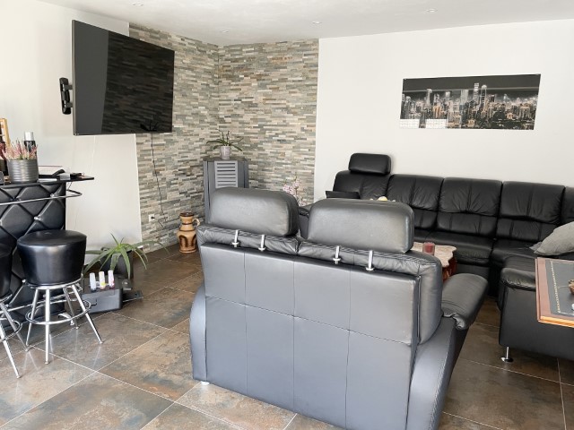 Wohnzimmer (Klein) Haus Kandel